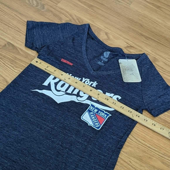 New York Rangers t-shirt tee shirt Small S NWT - Picture 3 of 4